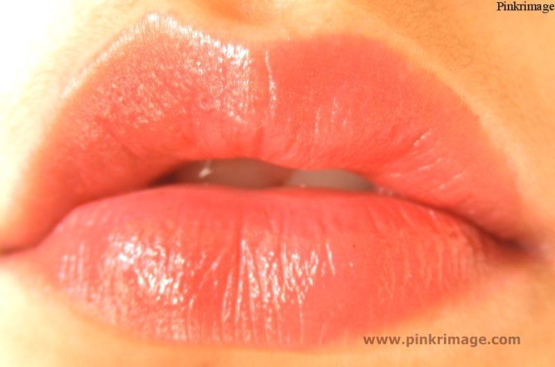 Read more about the article Inglot Freedom System Lipstick refills 38 & 56- Review and Swatches