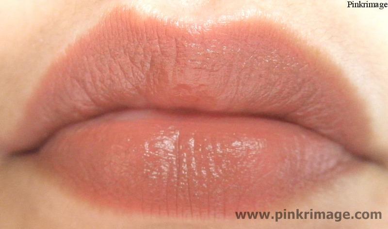 Read more about the article Lakme 9 to 5 Matte Lipstick Toffee Nexus-Review & Swatches