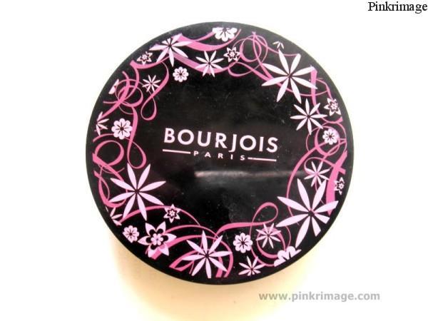 Read more about the article Bourjois Compact powder-Review & Swatches