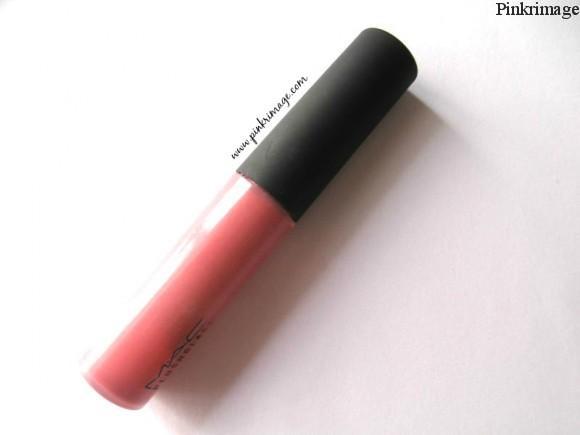 Read more about the article MAC Ample Pink Plushglass- Review & Swatches
