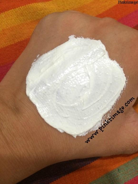 Za exfoliating clay for oily skin