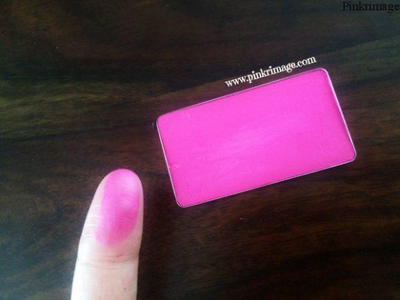 Inglot-face-blush-69-review (4)