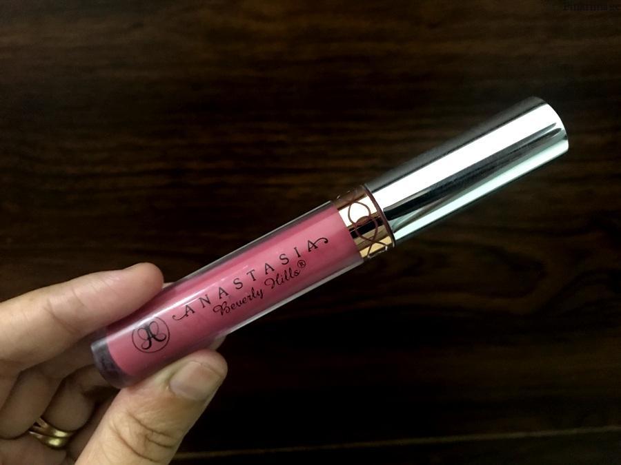 Read more about the article Anastasia Beverly Hills “Lovely” Liquid Lipstick – Review