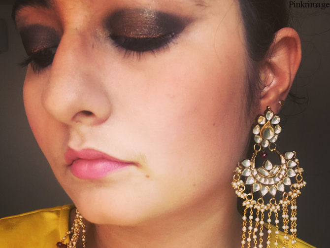 You are currently viewing Indian Festive Makeup Look For Navratri/Diwali