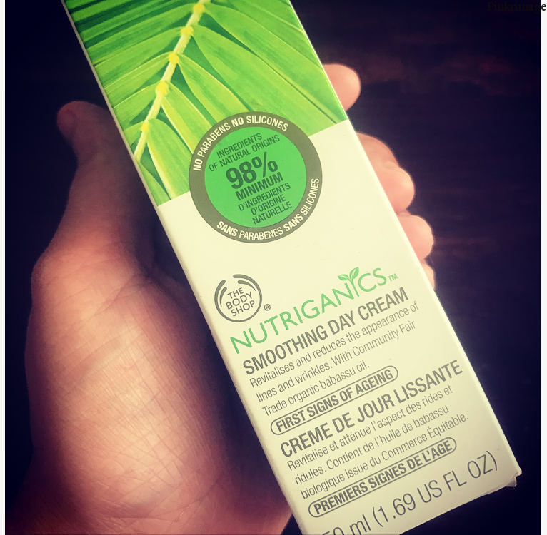 You are currently viewing The Body Shop Nutriganics Smoothing Day Cream Review