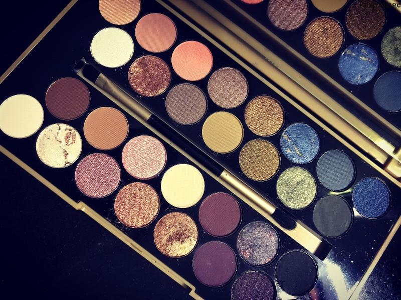 Read more about the article Makeup Revolution Fortune Favours The Brave Eyeshadow Palette – Review