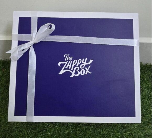 Read more about the article A Dream in Blue: Unpacking The Zappy Box’s Raksha Bandhan Hamper